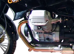 Barre de protection moteur - noir pour Moto Guzzi Quota 1000/1100 ES