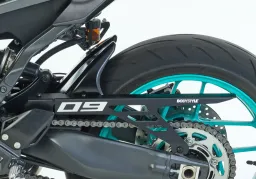 Garde-boue arrière Sportsline avec garde-chaîne en aluminium
