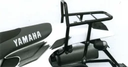 Tube Topcasecarrier - noir pour Yamaha TT 600 R / RE de 1998