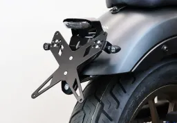 Kit support de plaque d&#39;immatriculation avec feu arrière LED, éclairage de plaque d&#39;immatriculation et réflecteur